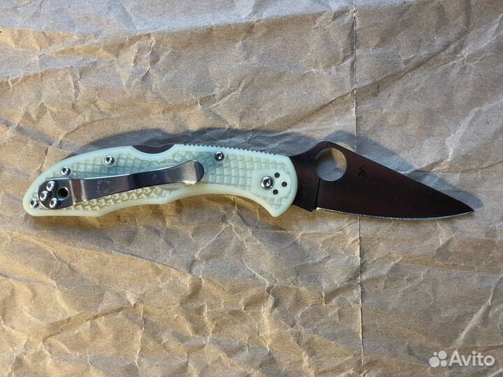 Нож Spyderco Delica 4