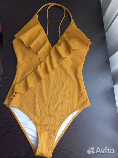 Новый купальник 46 р