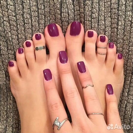 Маникюр и педикюр