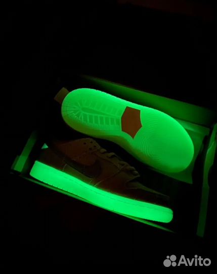 Кроссовки nike женские