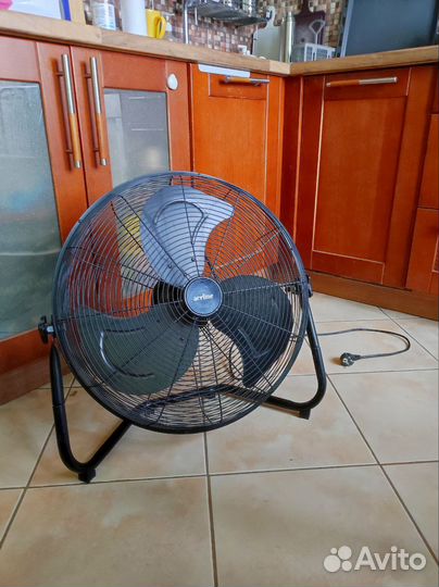 Вентилятор напольный мощный