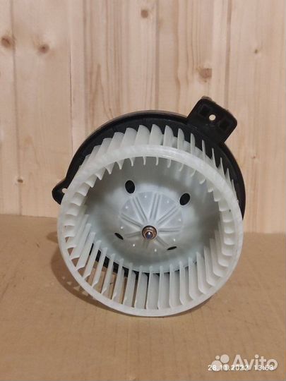 Мотор отопителя салона Kia Rio 2005-2010