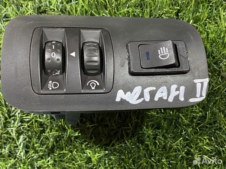 Блок управления светом Renault Megane