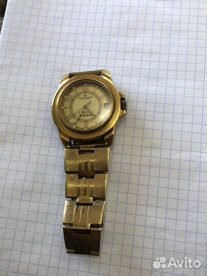 Часы восток