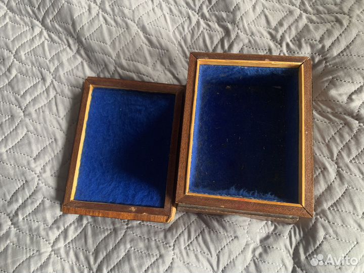 Шкатулка резная ручной работы