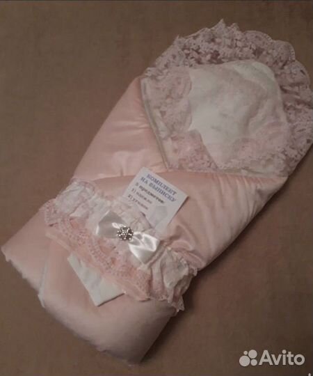 Конверт на выписку весенний