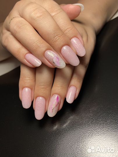 Маникюр, педикюр