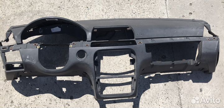 Торпедо Mercedes W220