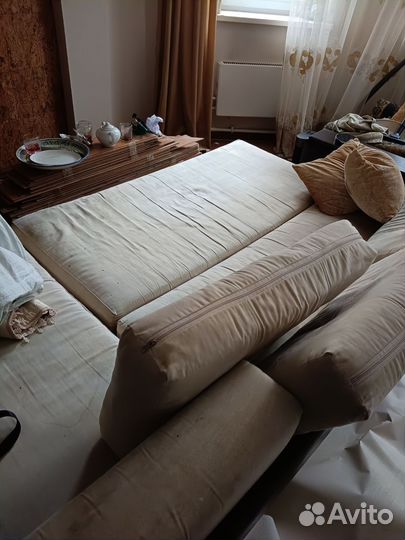 Большой угловой диван раскладной бу