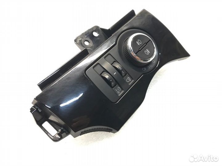 Блок управления светом Chevrolet Orlando 1.8 2014