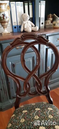 Антикварный старинный стул