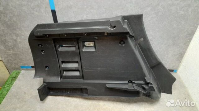 Обшивка багажника задняя левая Лада Х-Рей 1.8 мт
