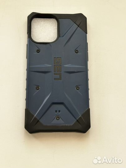 Чехол на iPhone 12 pro max UAG