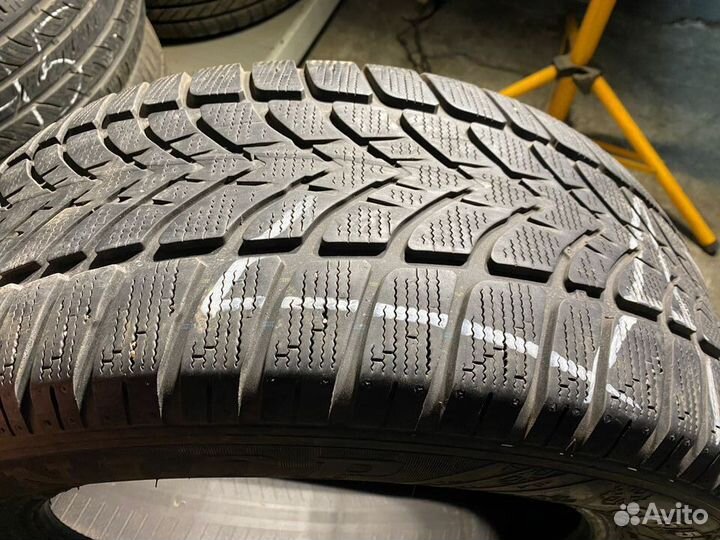 Dunlop SP Winter Sport 4D 235/55 R17 99V
