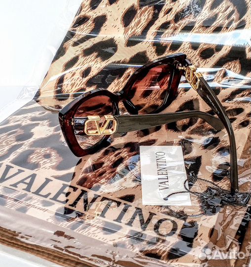 Лот V А L Е N Т I N O: Очки+Платок 100х100. Новые