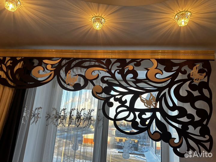 Потолочный карниз