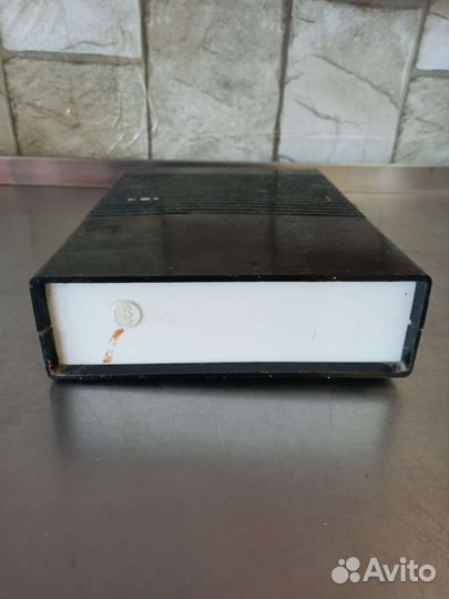 Стабилизатор напряжения