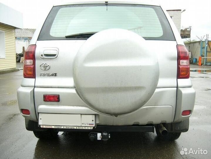 Фаркоп для Toyota RAV4 II 2000-2006