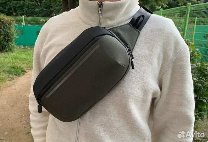 Сумка Nomatic Navigator Sling 1L