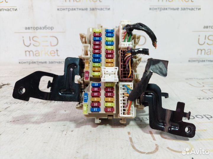 Блок предохранителей салонный Nissan Qashqai J11