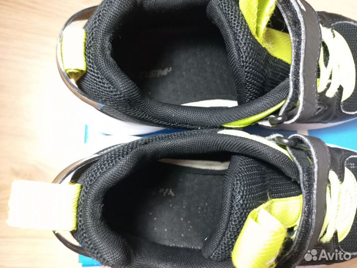 Кроссовки Demix 37