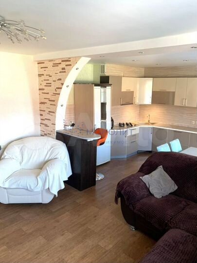 4-к. квартира, 110,9 м², 2/10 эт.