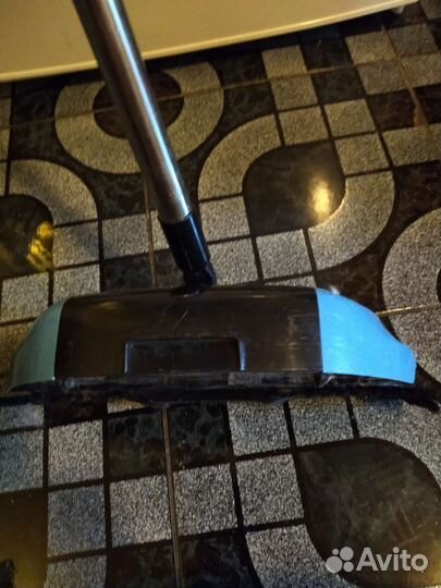 Щетка-веник с пылесборником