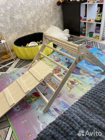 Треугольник Пиклера с горкой, игровой комплекс