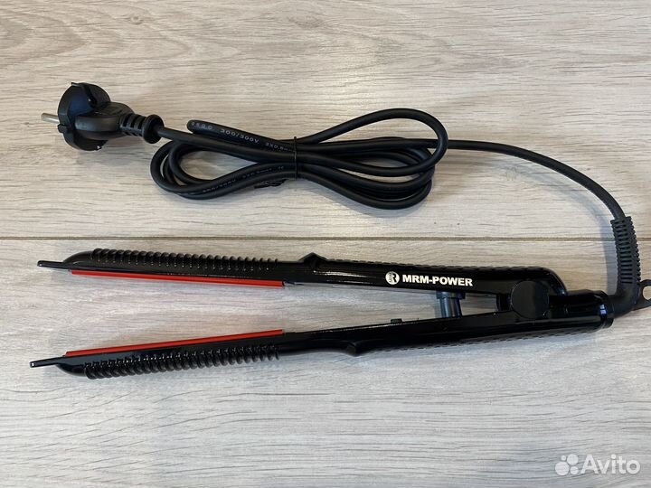 Утюжок для волос