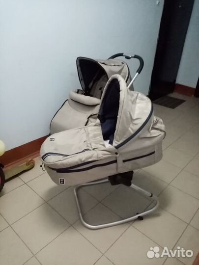 Коляска 2 в 1 Mutsy