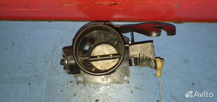 Заслонка дроссельная Ford Focus fydb
