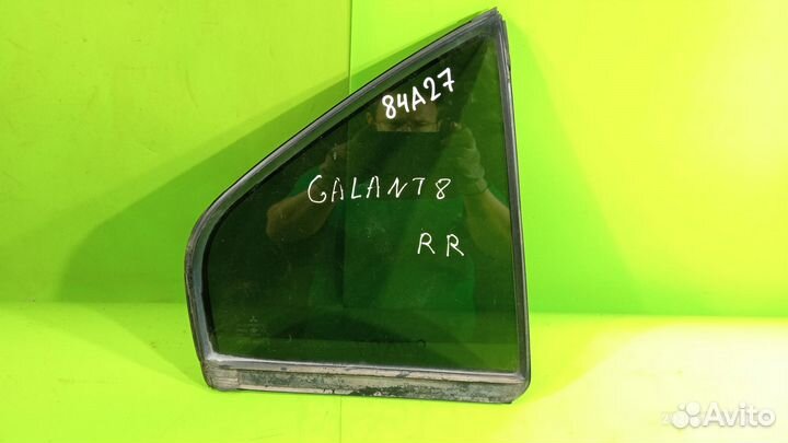 Форточка двери задней правой Mitsubishi galantviii