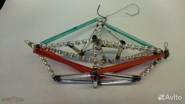 Ёлочная игрушка «парусник». Стеклярус.СССР