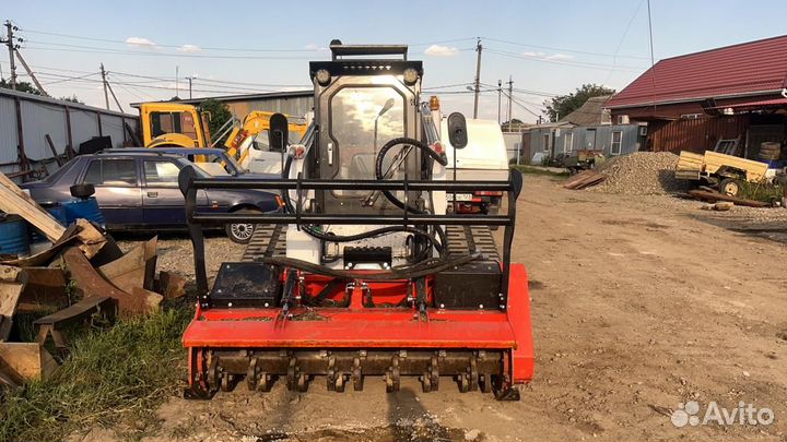 Машинист миниэкскаватора