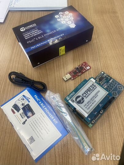 Cypress PSoC 6 BLE pioneer KIT