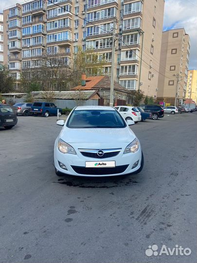 Opel Astra 1.6 AT, 2011, 181 000 км