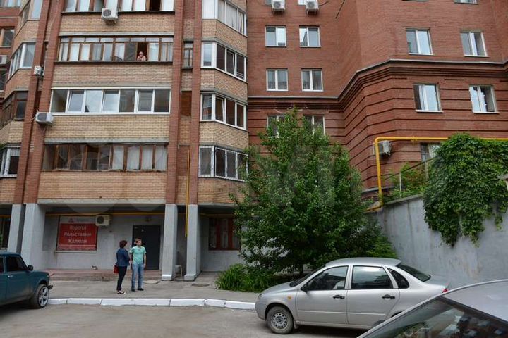 Продам офисное помещение, 303 м²