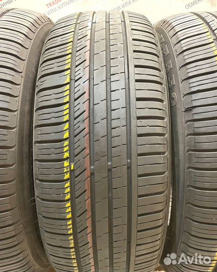 Kinforest KF550-UHP 215/60 R17 96V