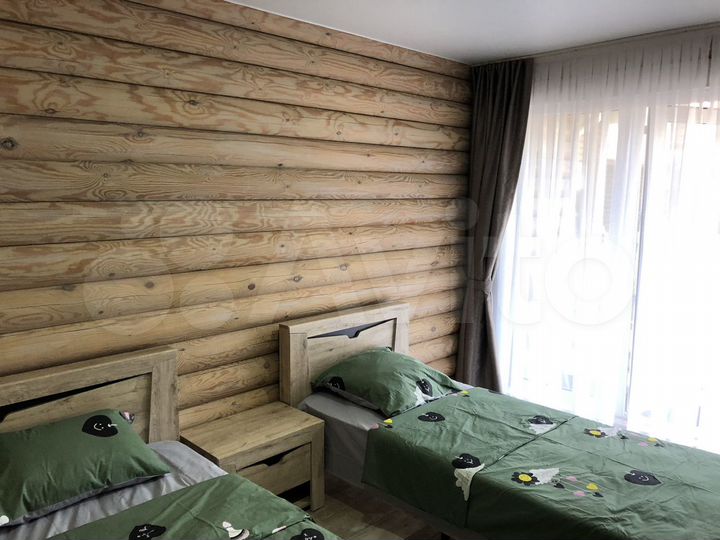 Комната 16 м² в 5-к., 1/1 эт.