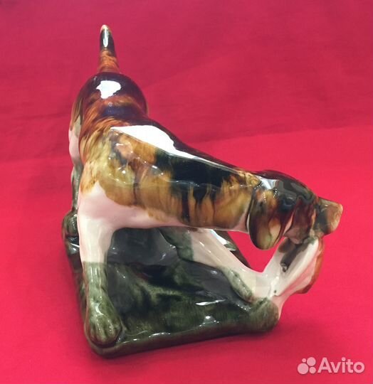 Статуэтка. Майолика. Собака с дичью. СССР