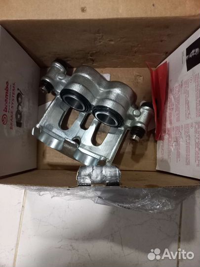 Суппорт brembo на Мерседес Спринтер 906