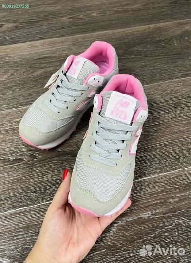 Кроссовки женские new balance