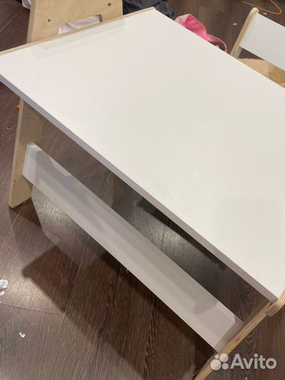 Детский стол и стул