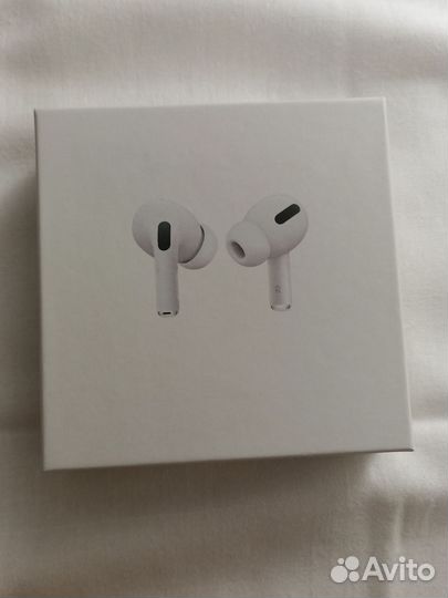Беспроводные наушники Apple Airpods pro