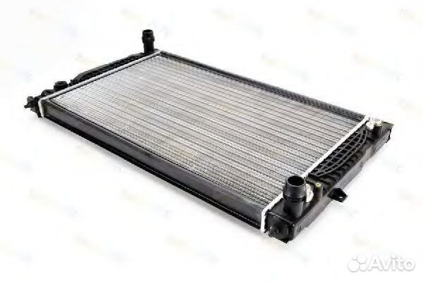 MRK4383 Радиатор охлаждения двигателя, AT