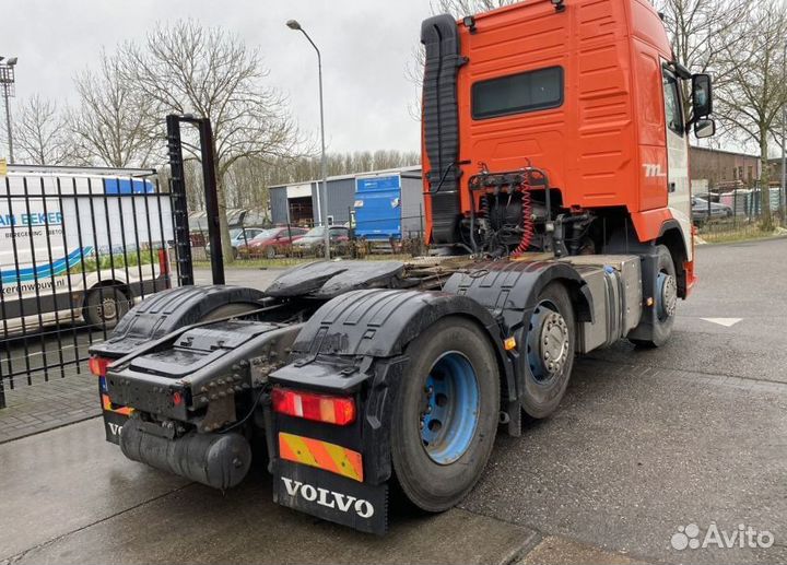 Pазбираем грузовик Volvo FH 2008-2013