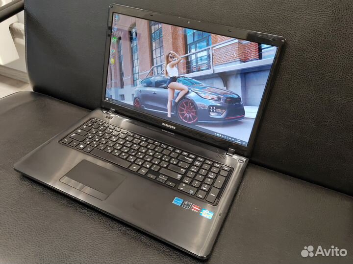 Игровой Samsung 17.3 / i7-3610QM/HD 7600M/SSD+HDD