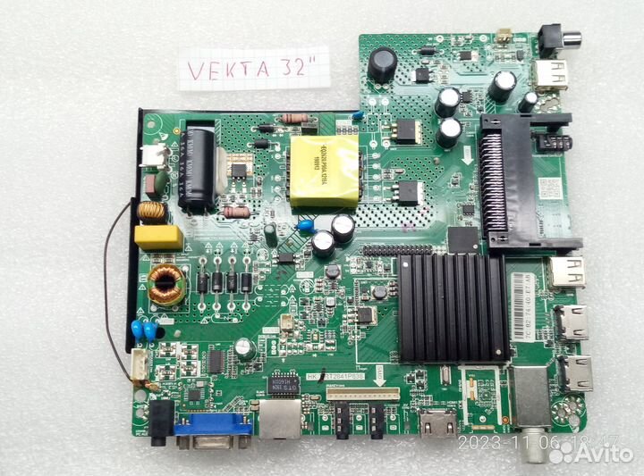 HK.TRT2841P638 от vekta 32 дюйма. Гарантия