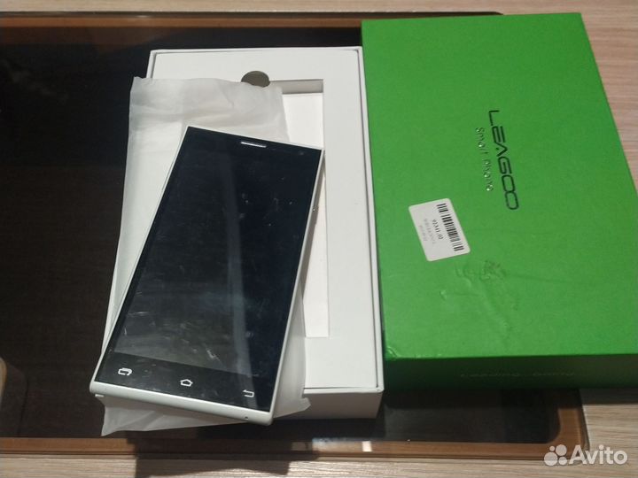 Leagoo Lead 5, 8 ГБ