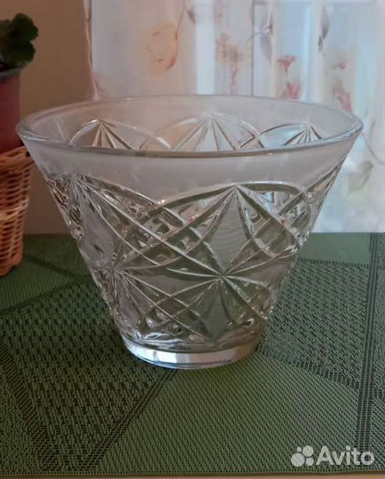 Салатник хрусталь,тарелки